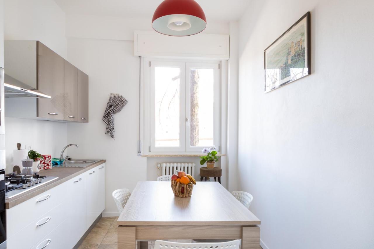 Parma Railway Station Lovely Apartment Exteriör bild